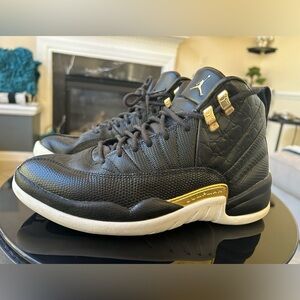 AIR JORDAN Retro 12 Black Metallic Gold White